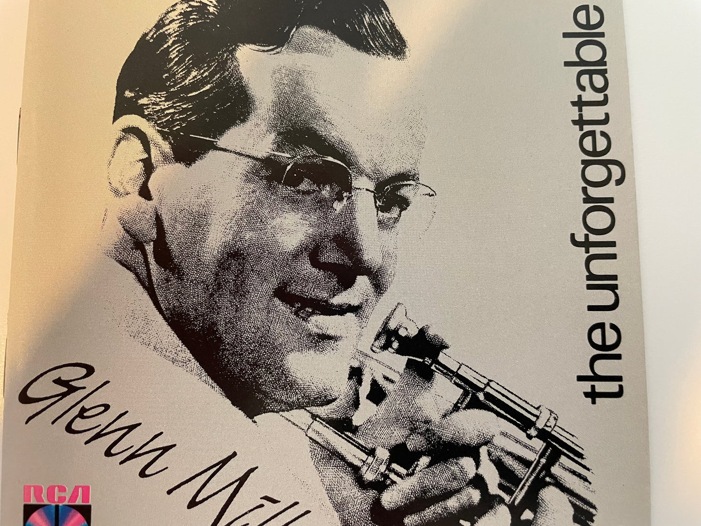 GLENN MILLER THE UNFORGETTABLE"-1985- $8.99 +SHIPPING $5.00