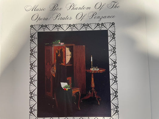 PORTER MUSIC BOX "PHANPTOM OF THE OPERA"-$3.99 +SHIPPING $5.00