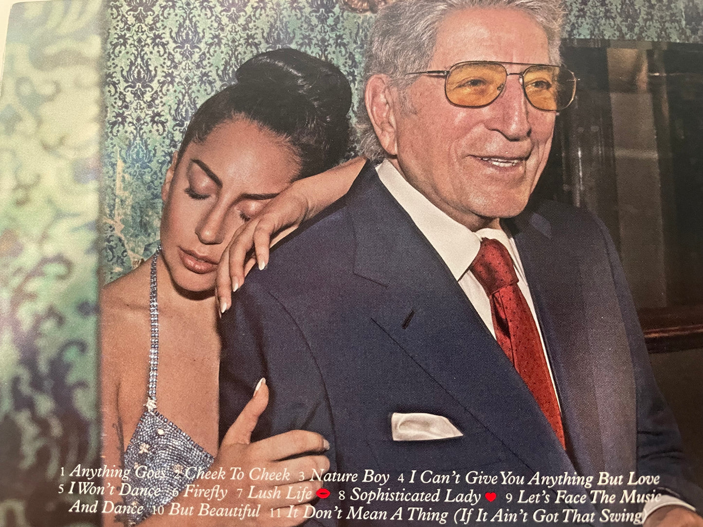 TONY BENNET LADY GAGA "CHEEK TO CHEEK"-$5.99 +SHIPPING $5.00